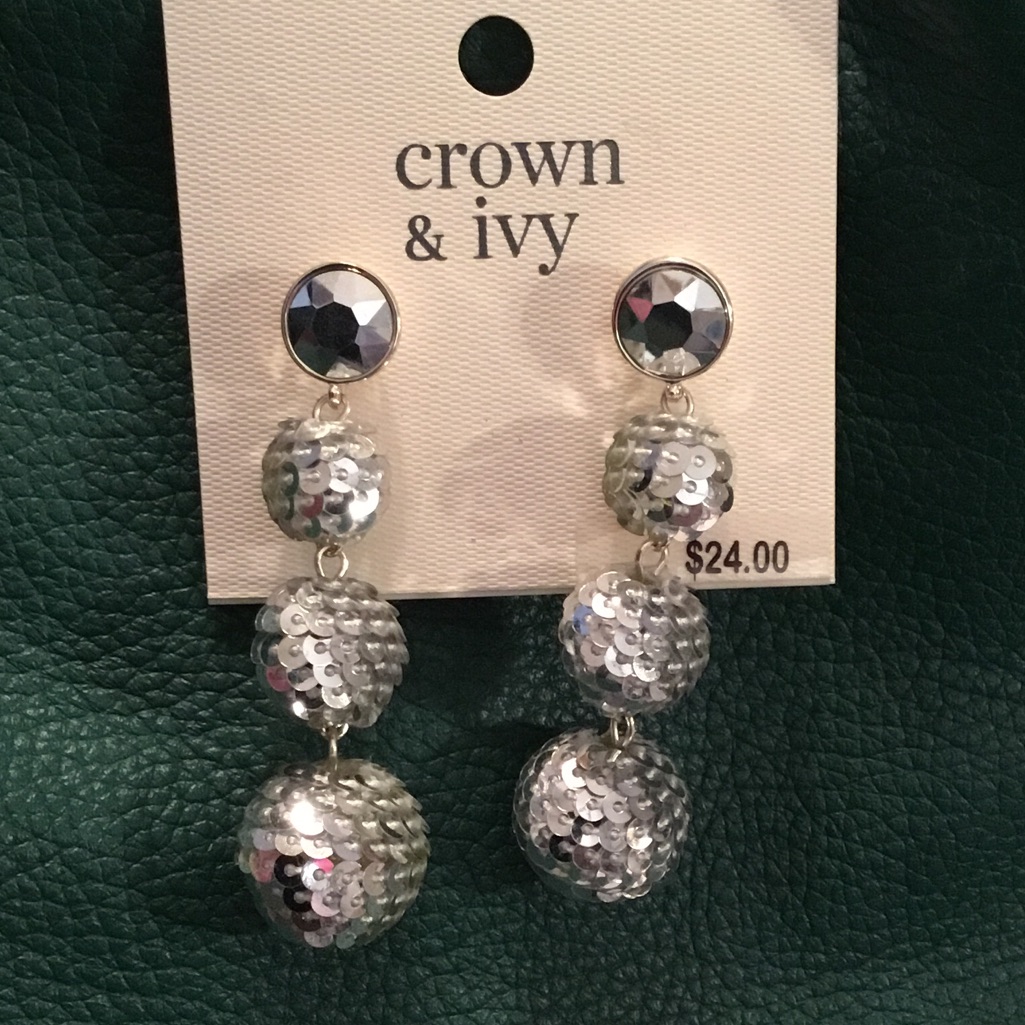Crown Ivy Sequin Drop Earrings 8$